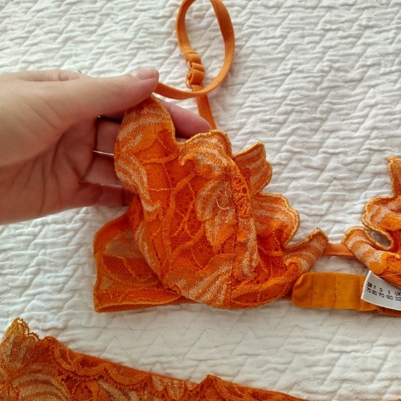 Marvel By La Perla Lace Floral Lingerie Set Italy  Sz 8 - Picture 3 of 10